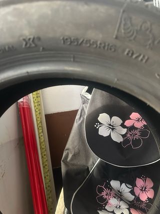 Neumatico micheline 195/55/16