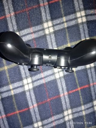 Mando PS4 Negro