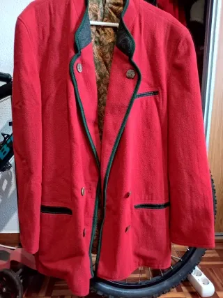 Chaqueta roja vintage
