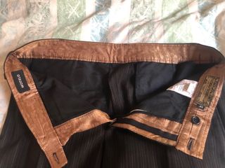 Traje de raya negro POINT, Caramelo. Talla 48