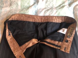 Traje de raya negro POINT, Caramelo. Talla 48