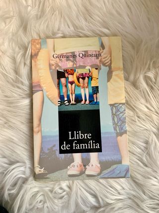 LLIBRE DE FAMILIA (Catalan Edition)
