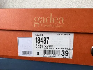 Sandalias GADEA 39 ante y cuero