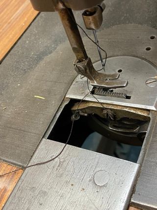 Máquina de coser Singer antigua