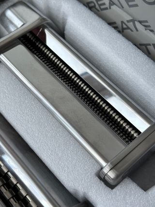 Amasadora Create Rosa + Accesorios Pasta