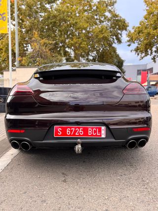 Panamera pantalla 2026 310CV Mahogani PTS