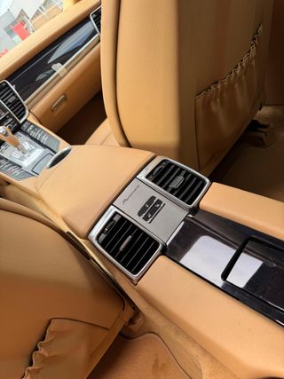 Panamera pantalla 2026 310CV Mahogani PTS