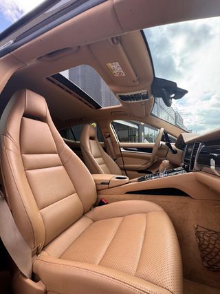 Panamera pantalla 2026 310CV Mahogani PTS