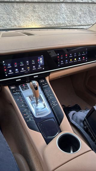 Panamera pantalla 2026 310CV Mahogani PTS