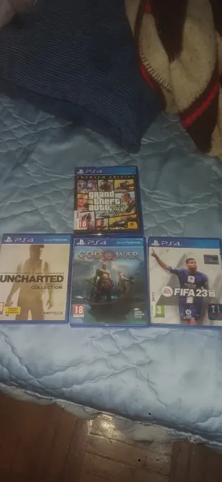 PS4: Grand Theft Auto V, God of War, FIFA 23