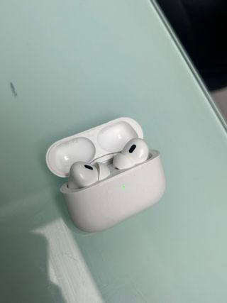 Apple AirPods 2ª Gen
