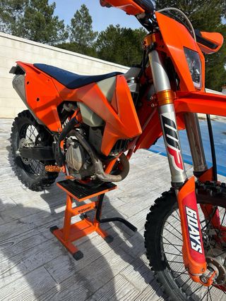 KTM EXC-F 250 SIX DAYS