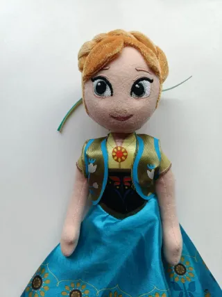 Muñeca peluche Anna Frozen