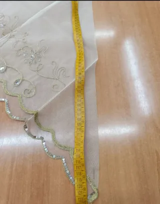 Manteletas Falleras Beige y Doradas