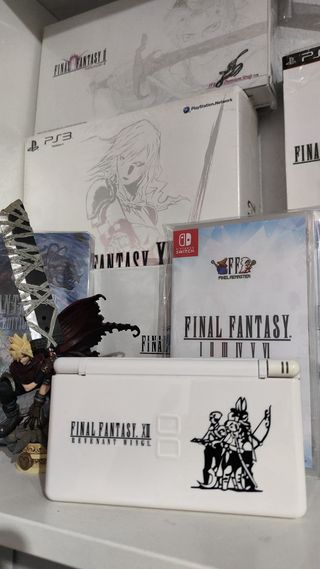 Nintendo DS Lite edición Final Fantasy XII