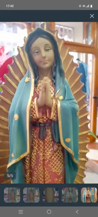 Virgen de Guadalupe estatua