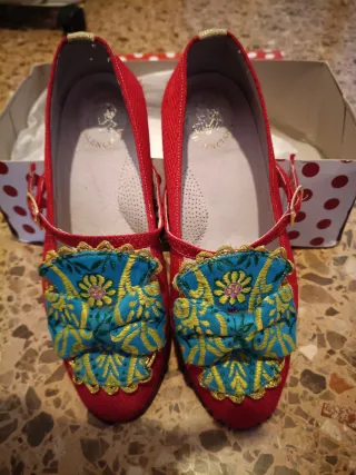 Traje de Fallera Poco Uso