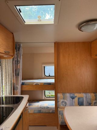 Caravelair Antares Luxe 426 con Mover Truma