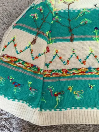 Cárdigan Vintage Bordado