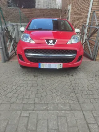 Peugeot 107 2011