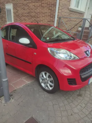 Peugeot 107 2011