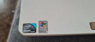 Portátil Asus Eee PC 1001