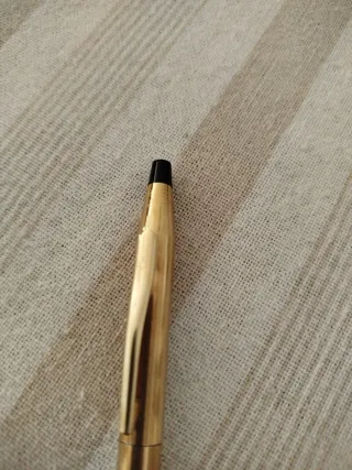 Bolígrafo Cross ,baño de oro