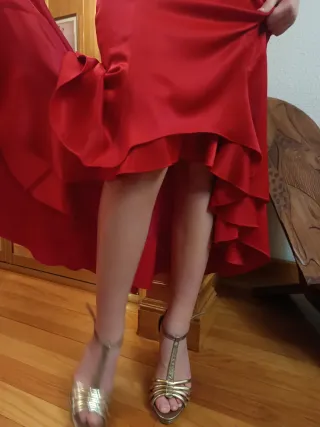 Conjunto Top y Falda Rojo Dorado