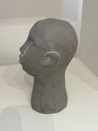 Escultura de piedra pesada – sujeta libros / decor