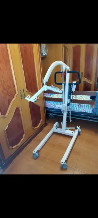 Grúa articulada barras articuladas de cama