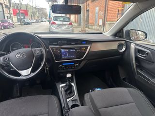 Toyota Auris 2013