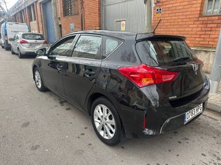 Toyota Auris 2013
