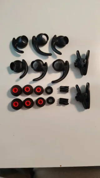 Auriculares SoundPEATS Q12 inalámbricos