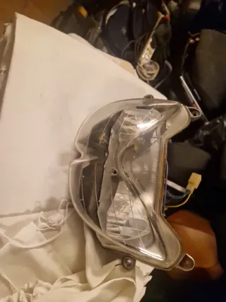Faro anteriore Yamaha Nitro/Aerox 50