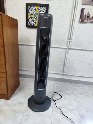 Ventilador de torre negro