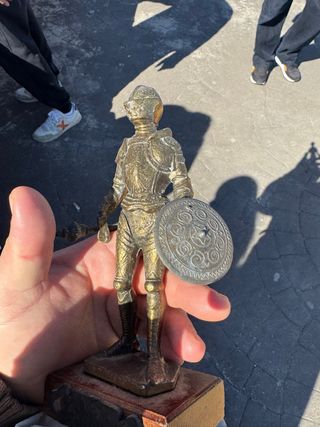 Figura Guerrero Medieval Escudo y Lanza