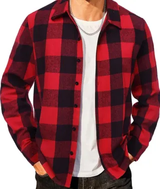 Camisa de franela a cuadros roja y negra