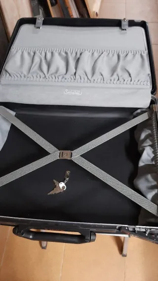 Maleta Rígida Samsonite Negra