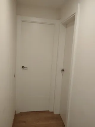 Carpintero e Instalación de puertas,Parket,cocinas