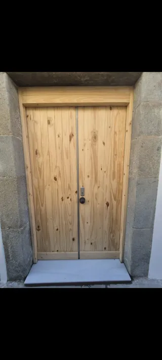 Carpintero e Instalación de puertas,Parket,cocinas