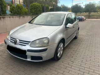 Volkswagen Golf 2004