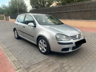Volkswagen Golf 2004