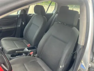 Volkswagen Golf 2004