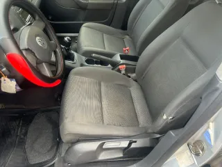 Volkswagen Golf 2004