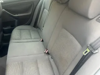 Volkswagen Golf 2004