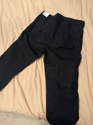 Pantalón Mango Encerado Negro