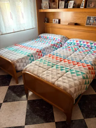 Conjunto 2 somieres con pies