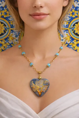 Collana con ciondolo a cuore