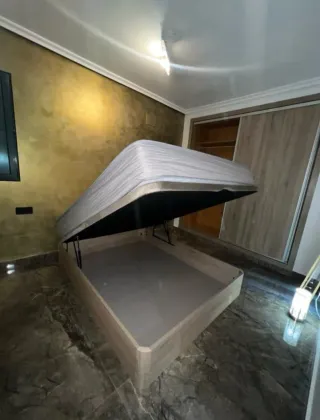 Canapés y colchones nuevos