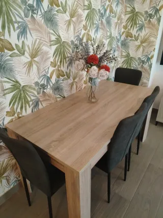 4 Sillas de Comedor Tapizadas